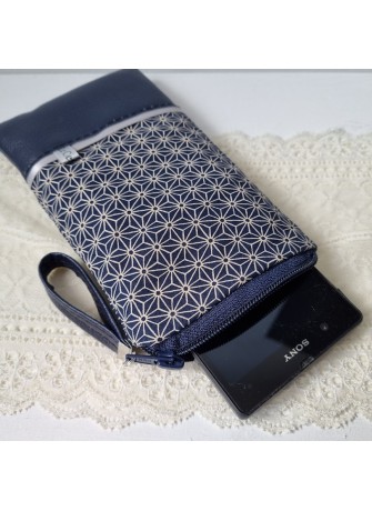 Etui zippé pour téléphone - Asanoha - simili cuir bleu marine