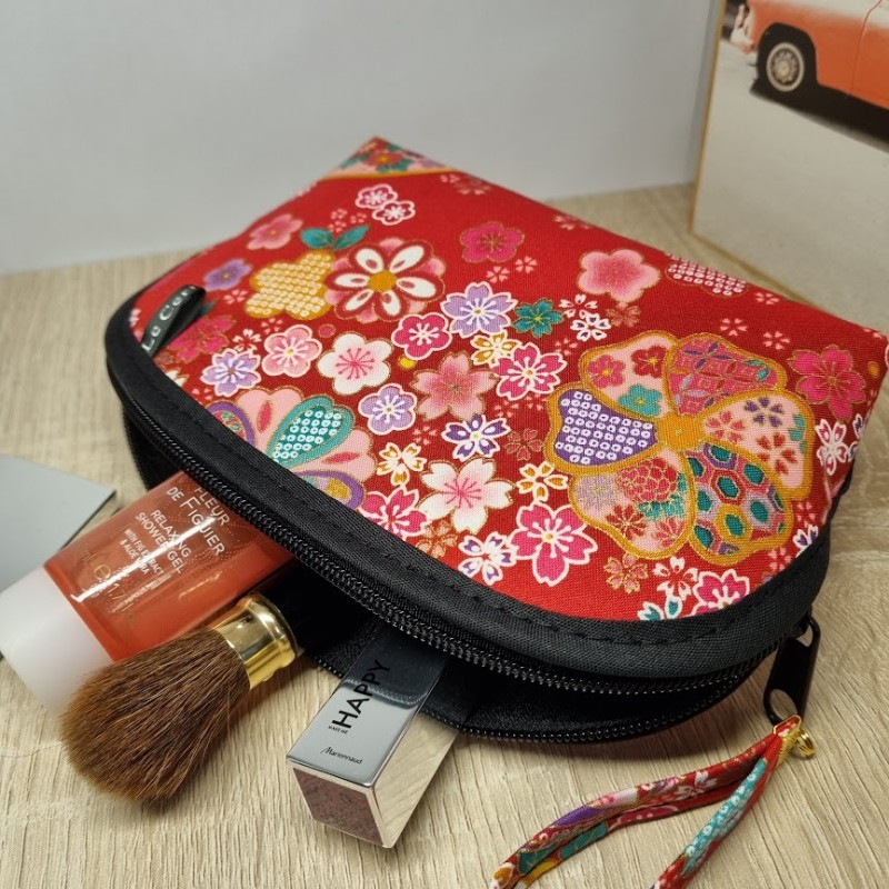 Trousse arrondie - Miya rouge fleuri