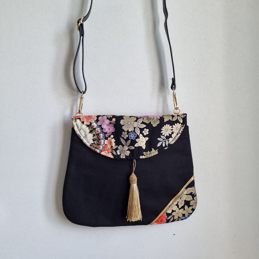 Clutch bag - Kanako black gold - evening bag - women's clutch - Japanese fabric