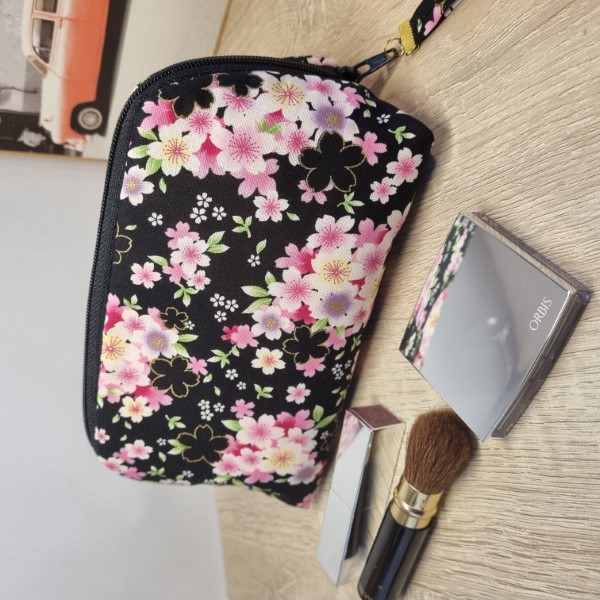 cosmetic make up pouch  - Mieko black pink