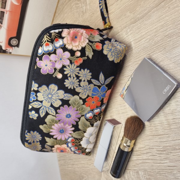 cosmetic make up pouch  - Kanako black